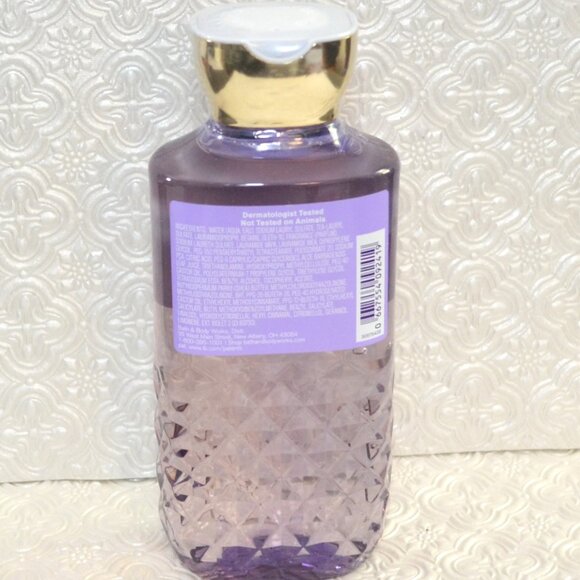Bath And Body Works 2  Bottles New Shower Gel Winterberry Fresh Cut Lilacs 10oz - Picture 5 of 5